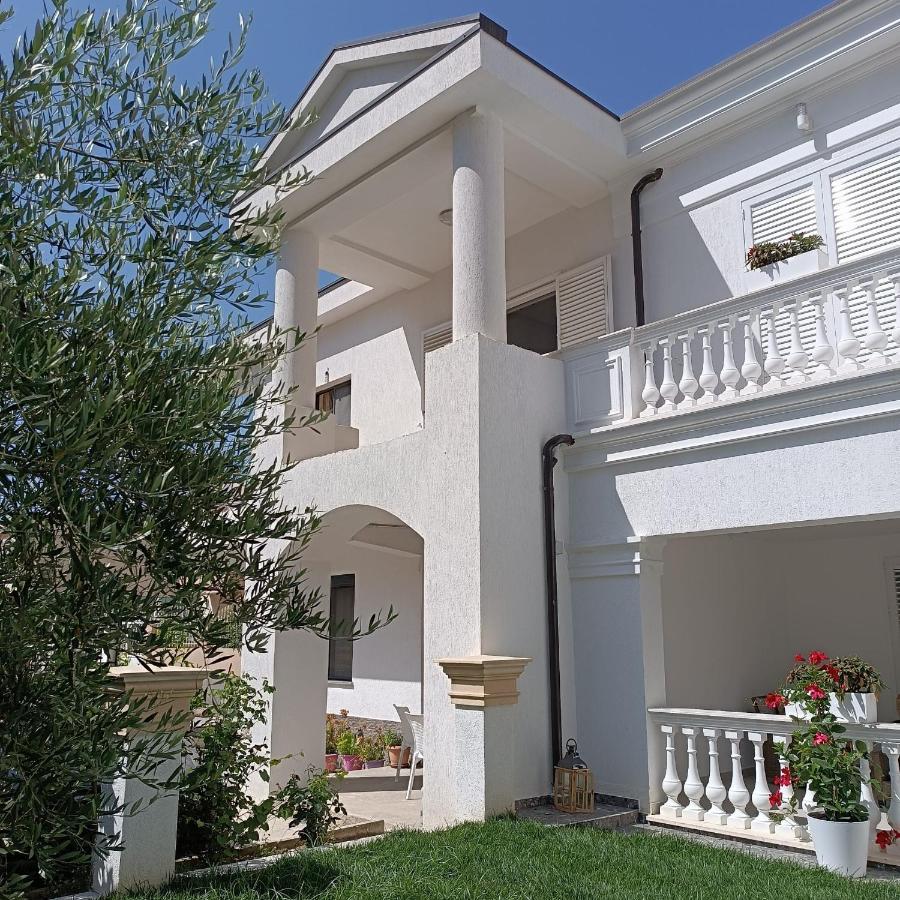 Villa Kurti Durrës Esterno foto