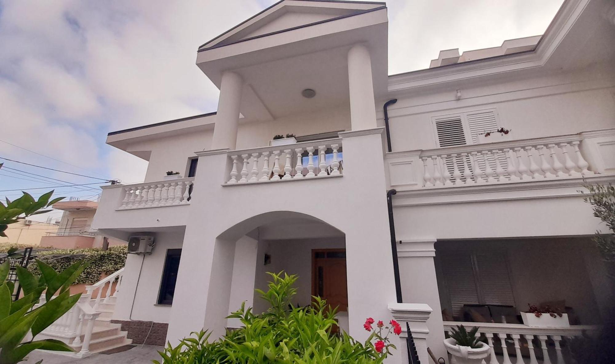 Villa Kurti Durrës Esterno foto